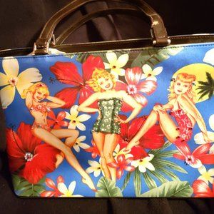 Sassy and Fun Lady purses/handbags used preowned